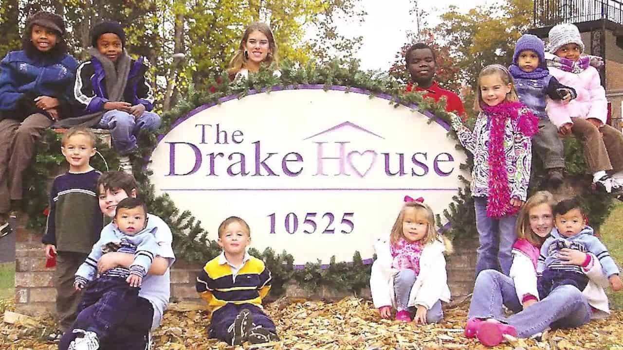 Drake_House_Hero